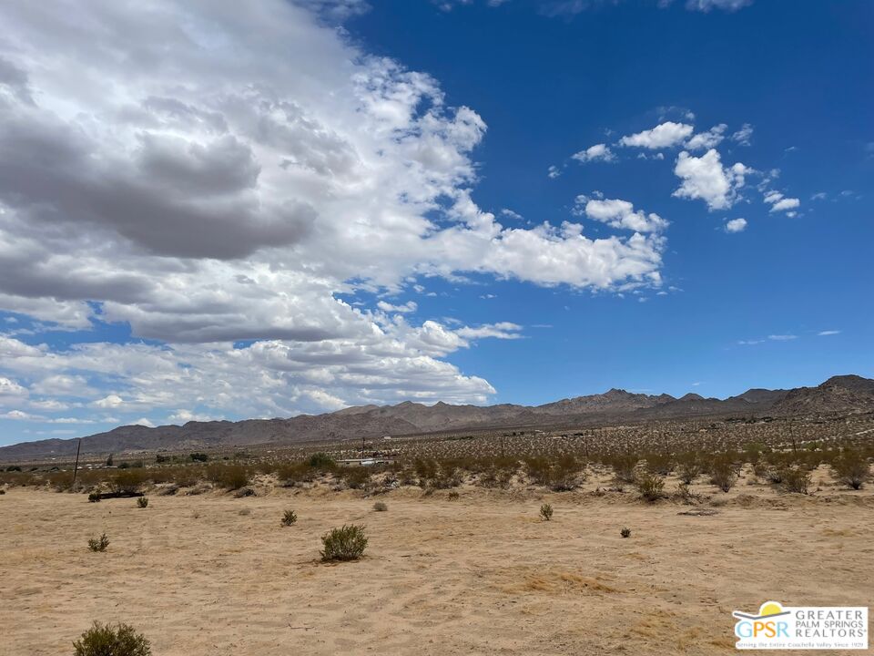 1 Sunever Road Joshua Tree, CA 92252 - Photo 11 of 14