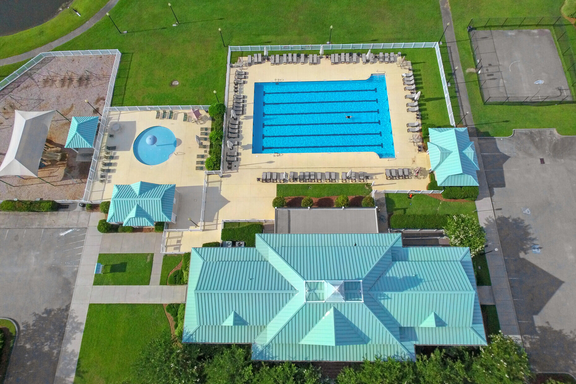 302 Hydrangea Street Summerville, SC 29483 - Photo 52 of 54 Pool overhead no cars