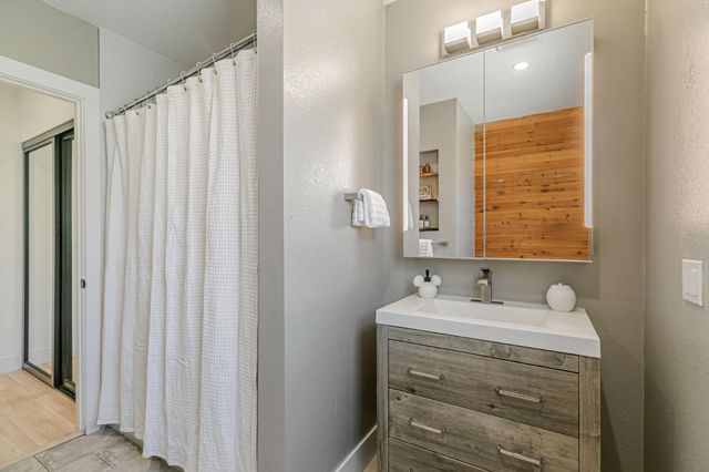 $935,000 | 385 Edwards Avenue, San Jose, CA 95110