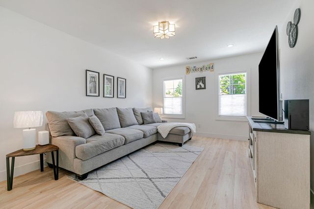 $935,000 | 385 Edwards Avenue, San Jose, CA 95110