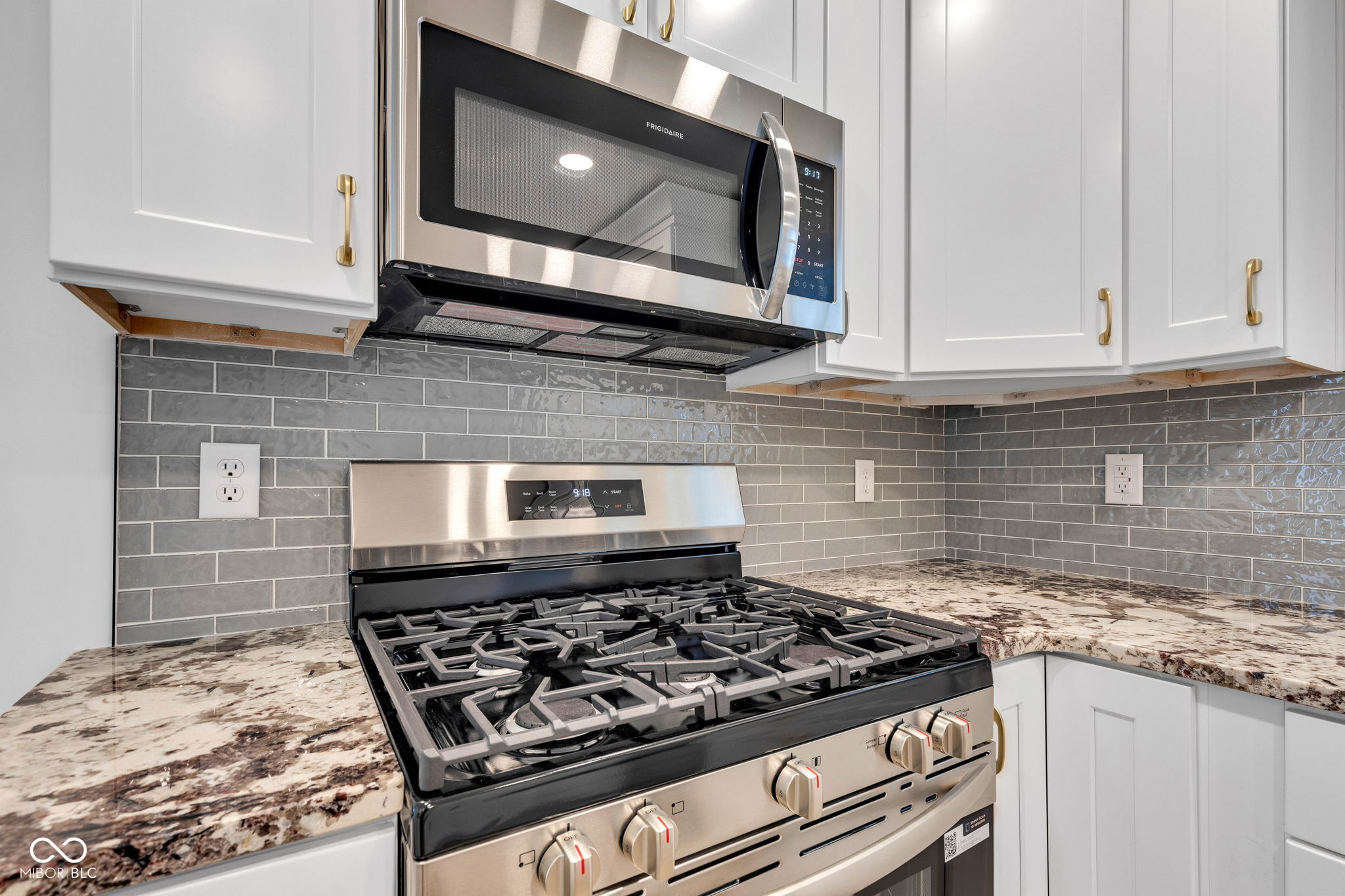 2631 Mcleay Drive Indianapolis, IN 46220 - Photo 14 of 37