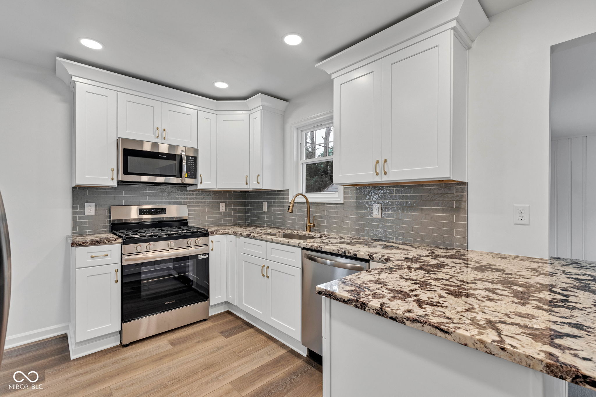 2631 Mcleay Drive Indianapolis, IN 46220 - Photo 15 of 37