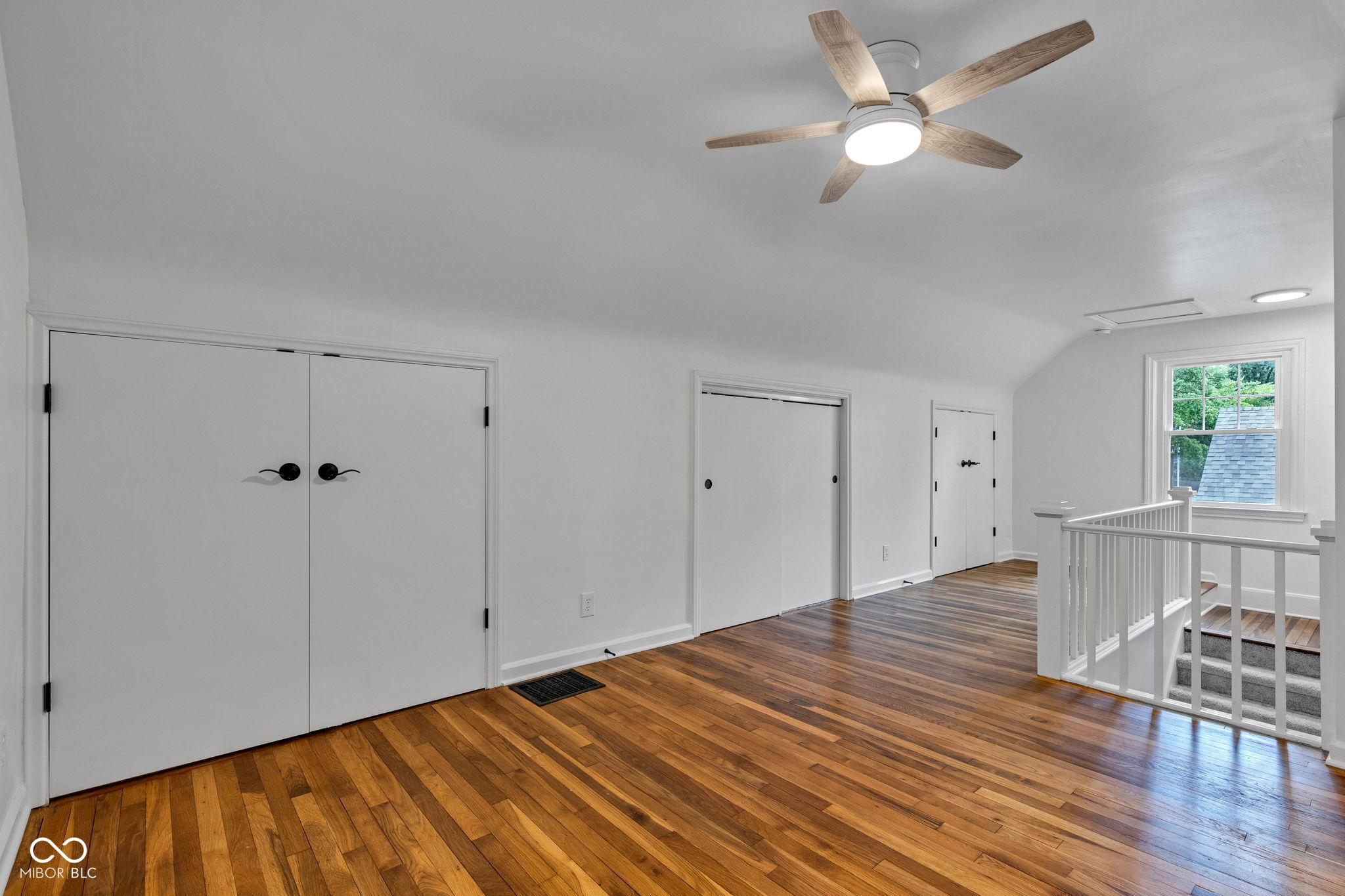 2631 Mcleay Drive Indianapolis, IN 46220 - Photo 25 of 37