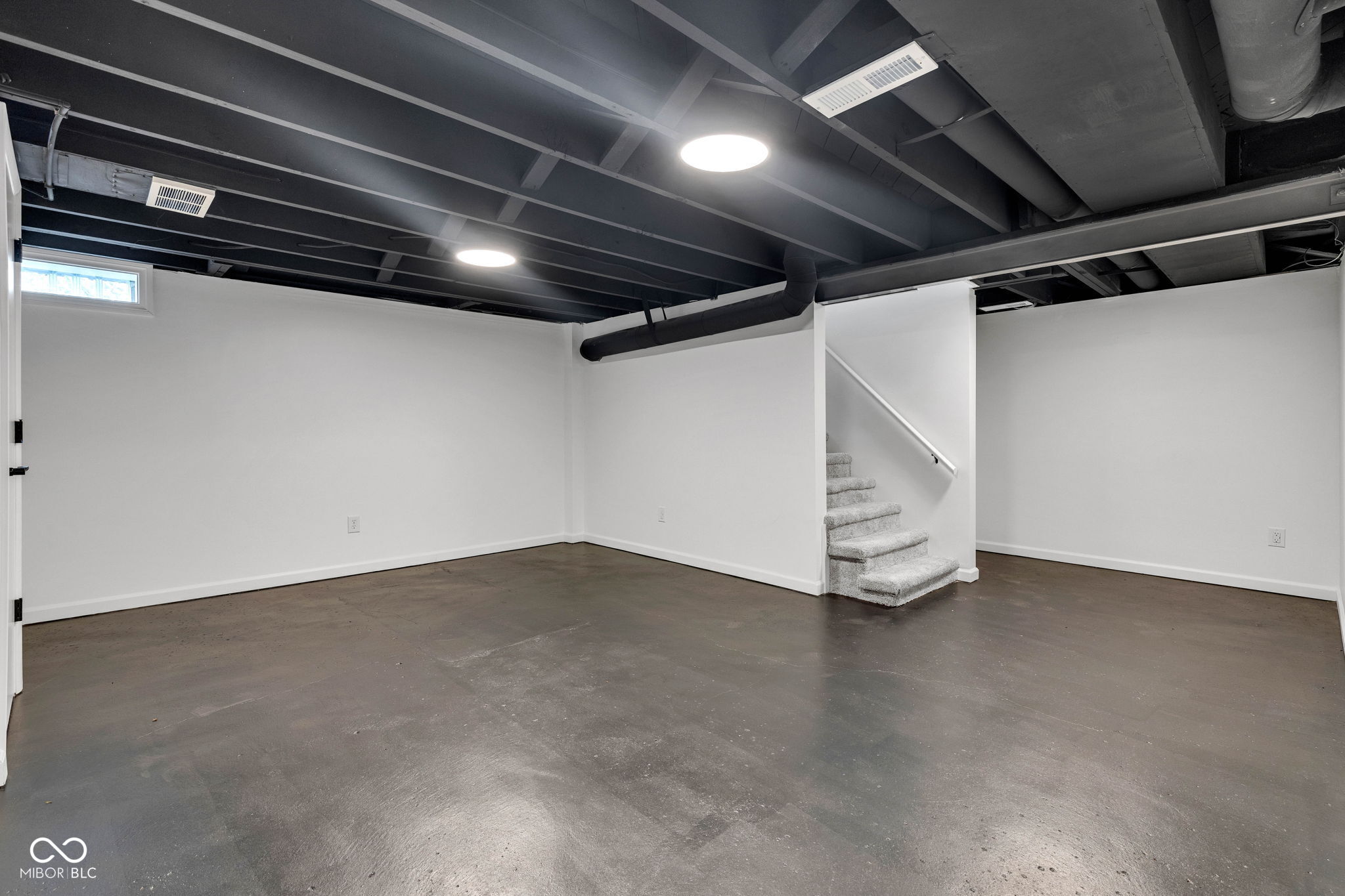 2631 Mcleay Drive Indianapolis, IN 46220 - Photo 28 of 37