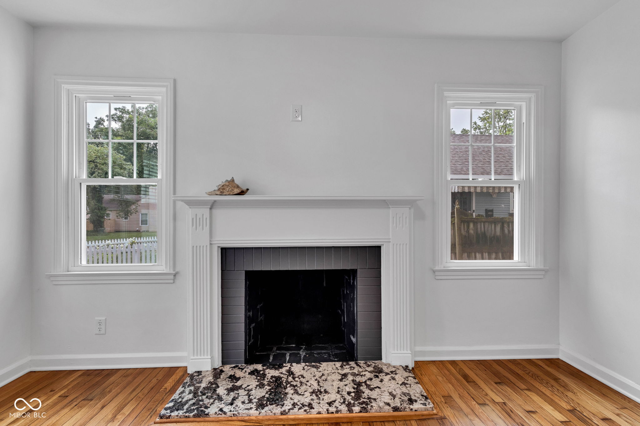 2631 Mcleay Drive Indianapolis, IN 46220 - Photo 8 of 37