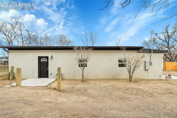 $219,900 | 1710 East Ash Street, Pueblo, CO 81001