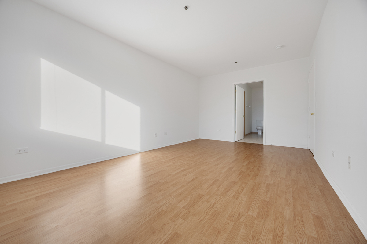 881 North Swift Road, Unit 203 Addison, IL 60101 - Photo 16 of 25