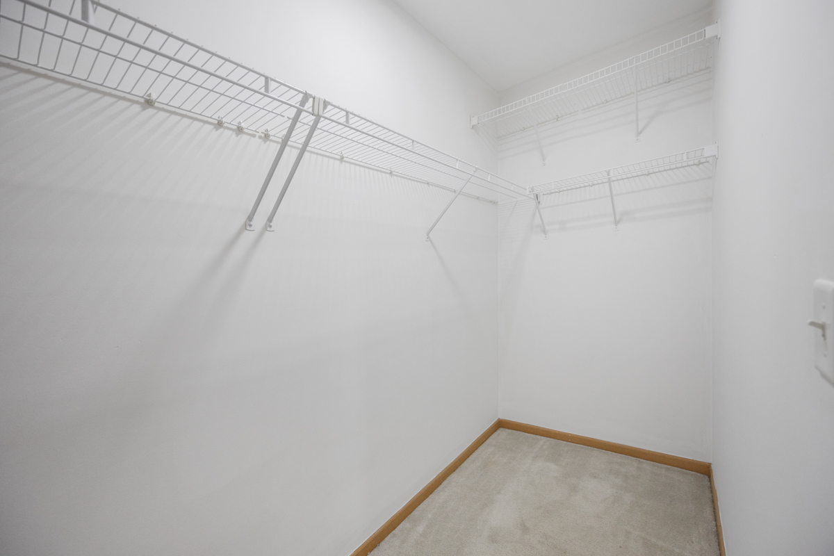 881 North Swift Road, Unit 203 Addison, IL 60101 - Photo 20 of 25