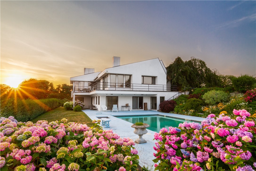 60 Beacon Hill Road Newport, RI 02840 - Photo 8 of 30 Fabulous pool and gardens