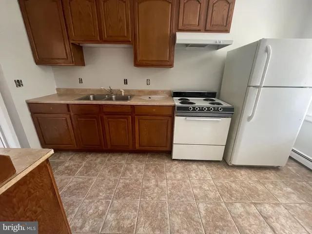 $1,295 | 32 Franklin Street, Unit B, Frederick, MD 21701