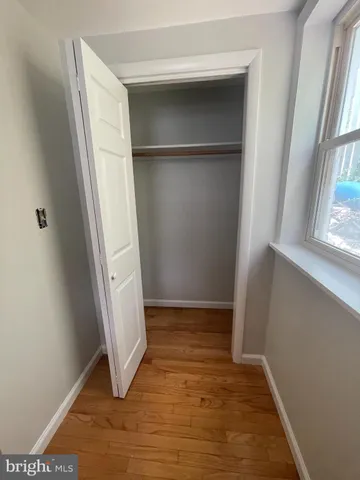 $1,295 | 32 Franklin Street, Unit B, Frederick, MD 21701