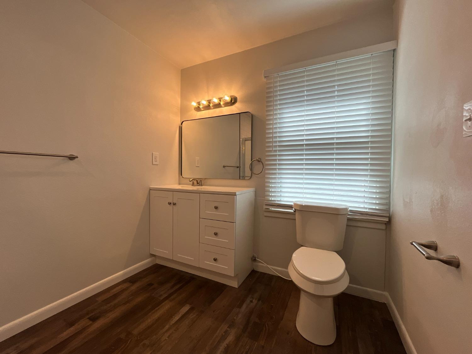 3602 41st Street Lubbock, TX 79413 - Photo 20 of 23 Primary Bathroom