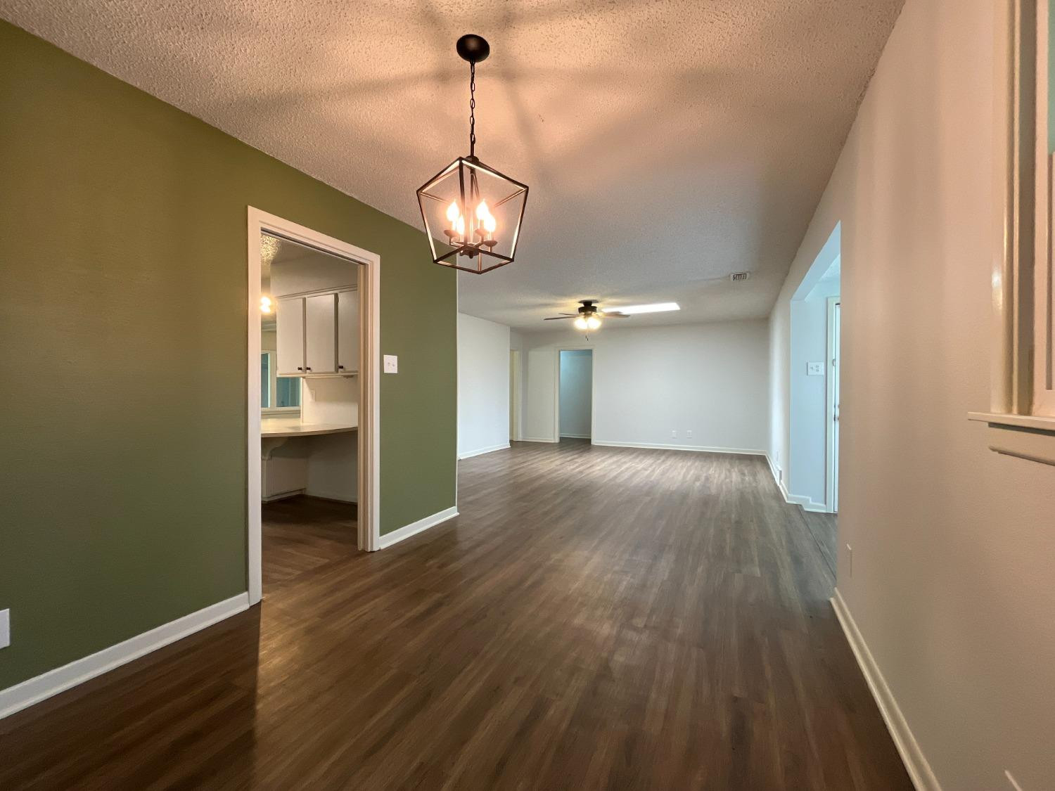 3602 41st Street Lubbock, TX 79413 - Photo 5 of 23 Formal Dining/Front Living Room
