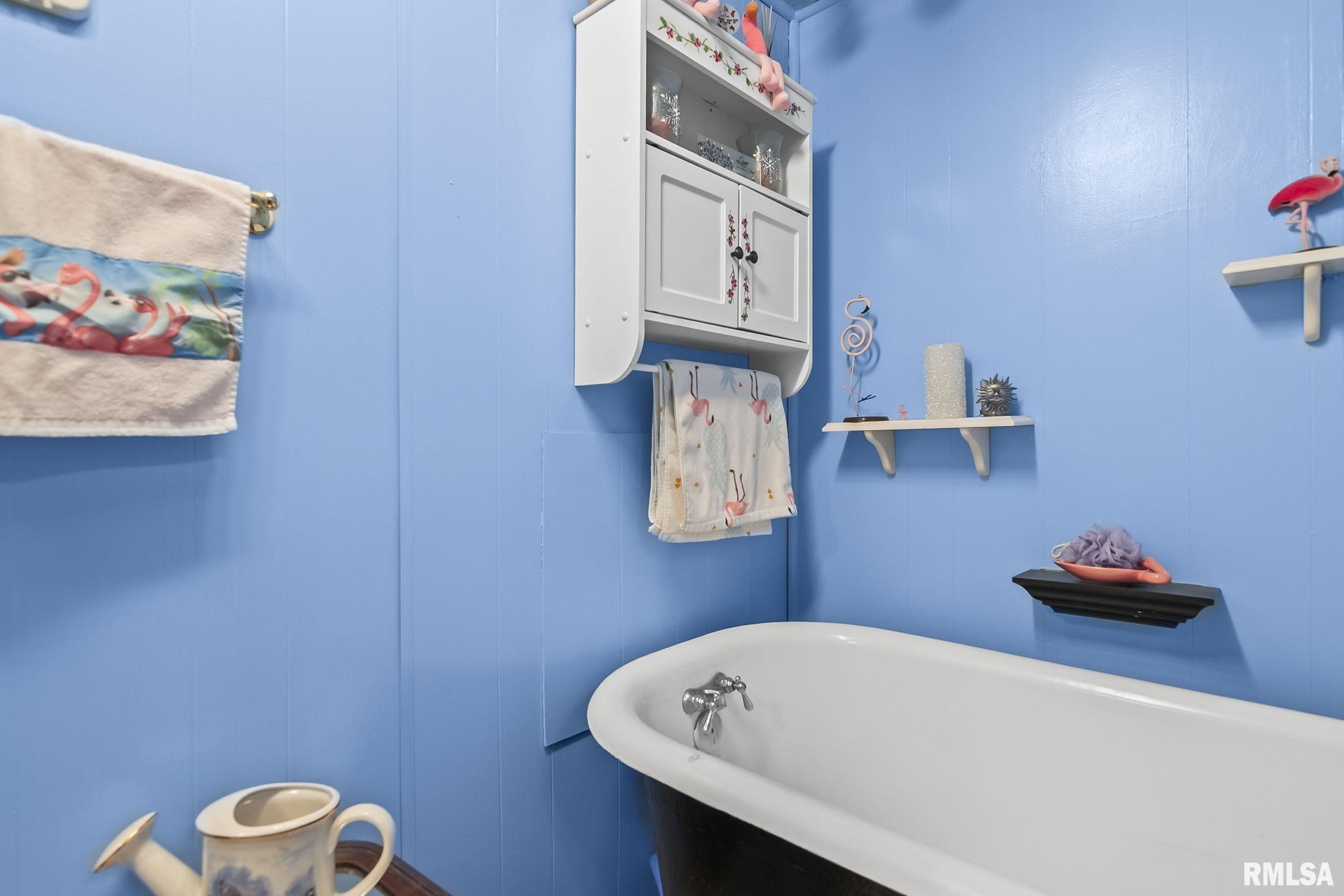 2409 Sutherland Road Springfield, IL 62702 - Photo 25 of 32