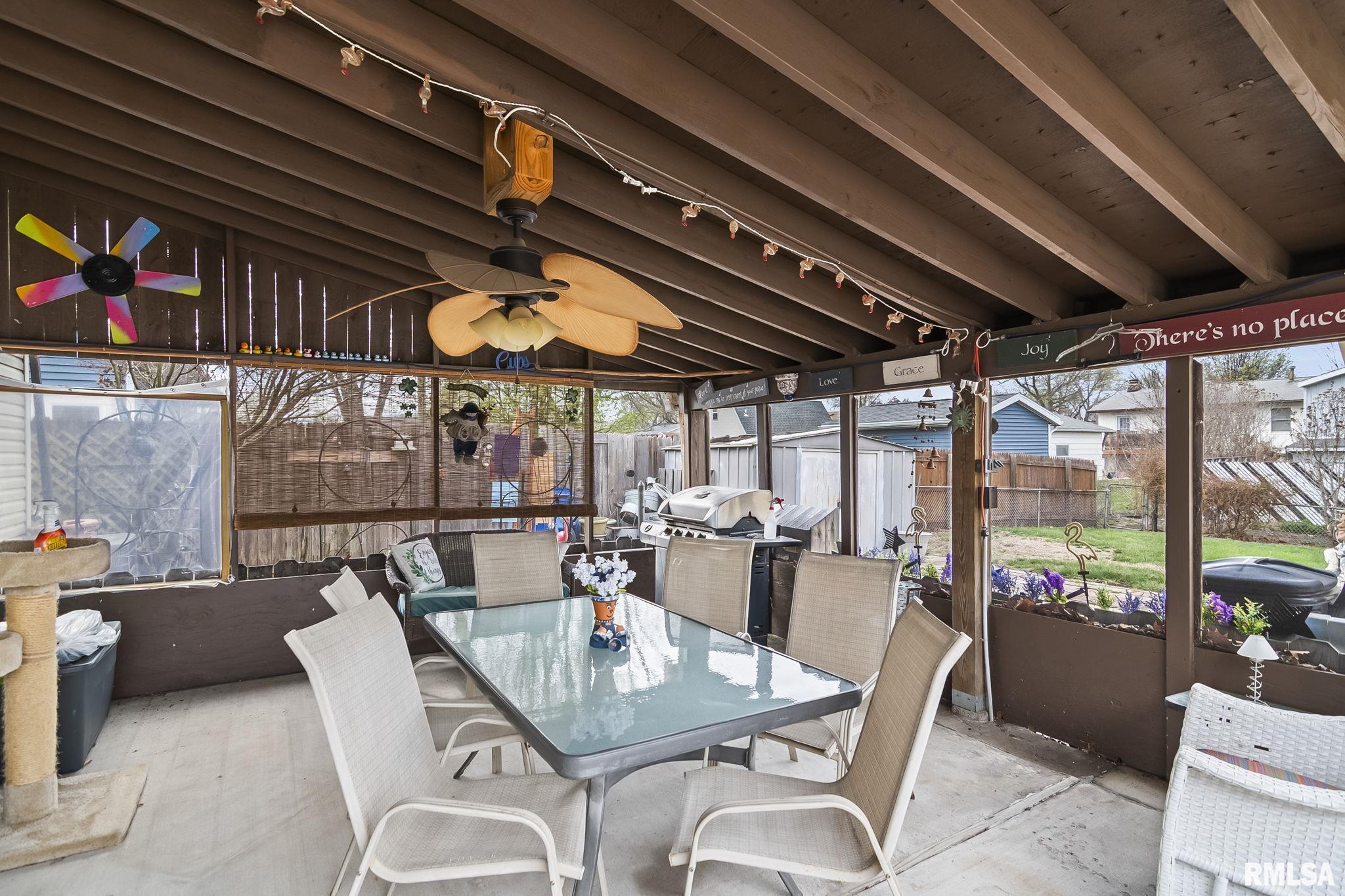 2409 Sutherland Road Springfield, IL 62702 - Photo 28 of 32