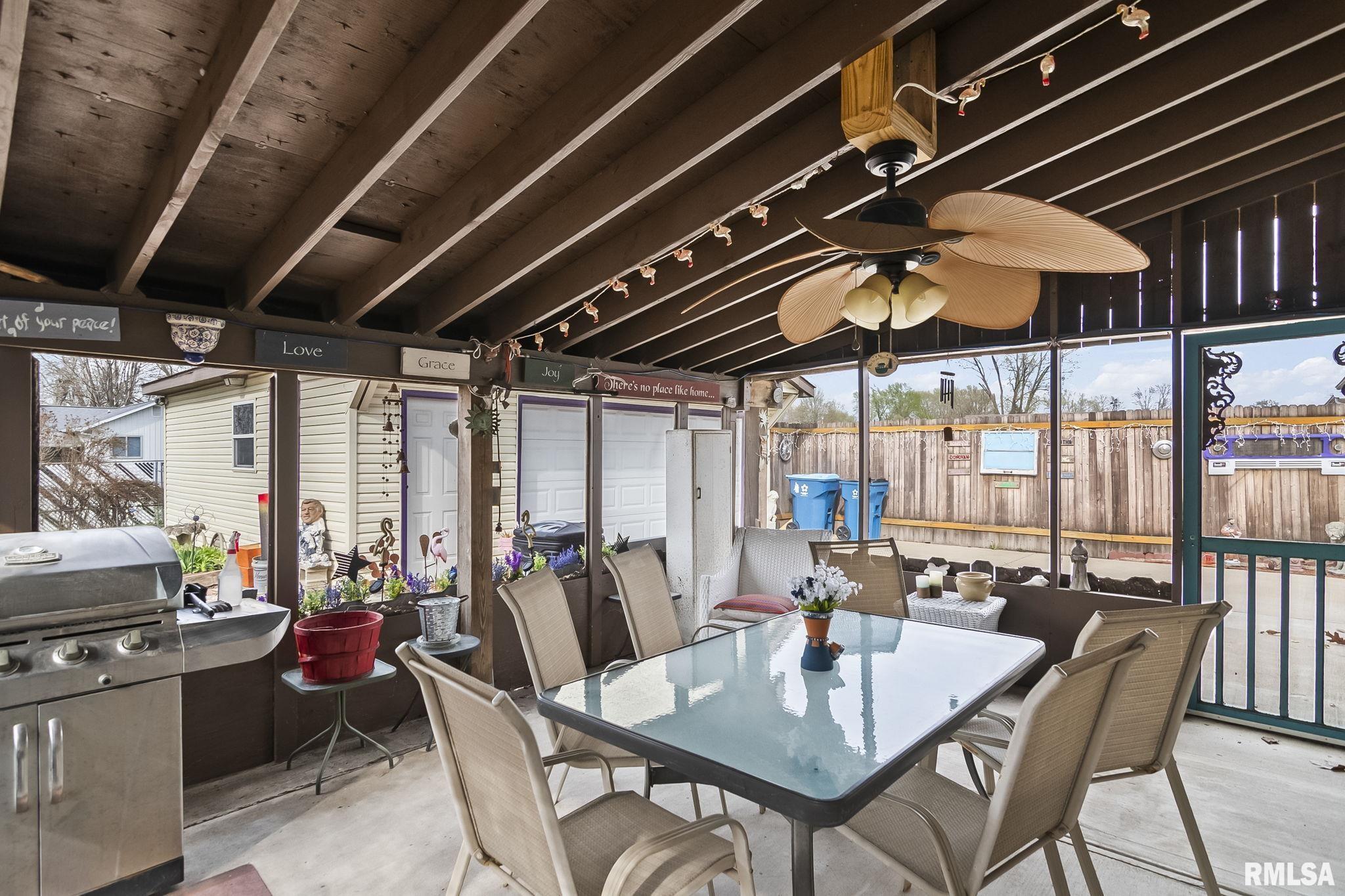 2409 Sutherland Road Springfield, IL 62702 - Photo 29 of 32