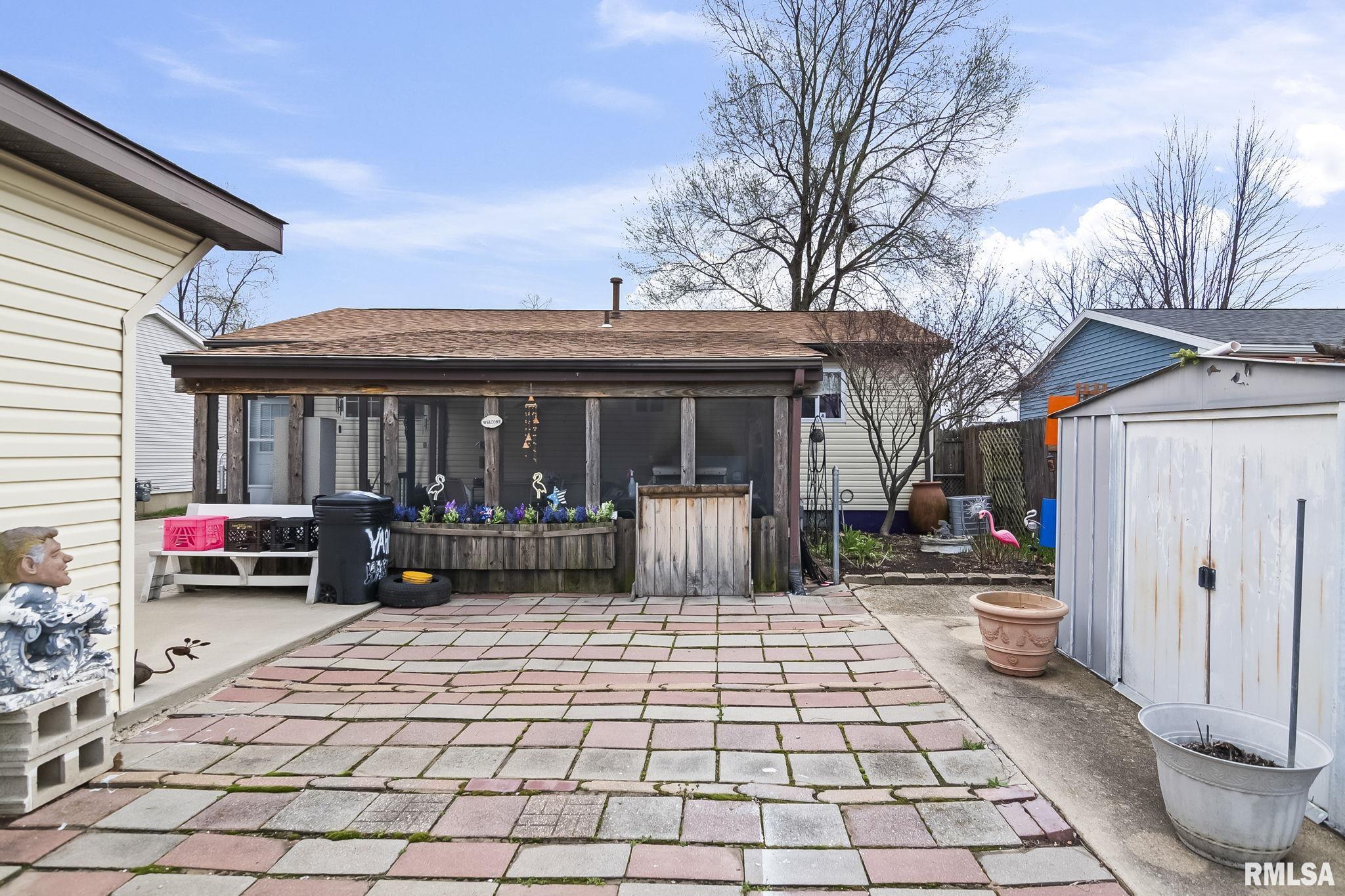 2409 Sutherland Road Springfield, IL 62702 - Photo 30 of 32