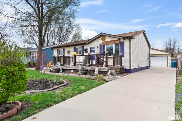 $174,900 | 2409 Sutherland Road, Springfield, IL 62702