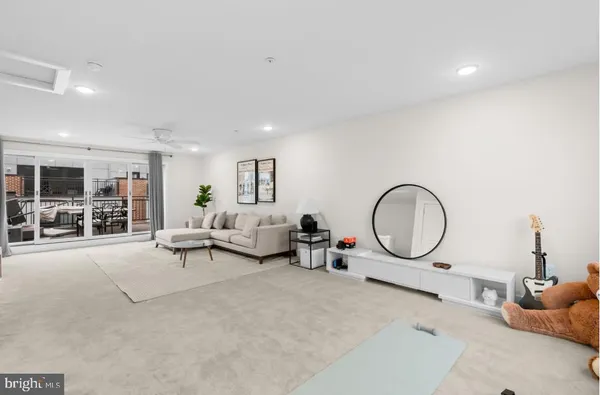 $4,500 | 418 Nottoway Walk, Alexandria, VA 22304