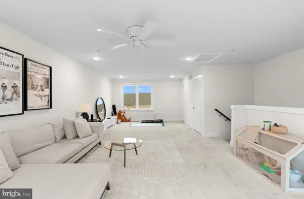 $4,500 | 418 Nottoway Walk, Alexandria, VA 22304