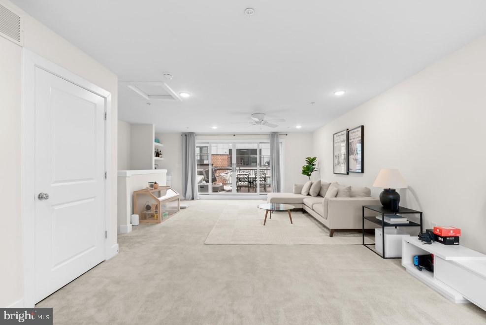 418 Nottoway Walk Alexandria, VA 22304 - Photo 23 of 30