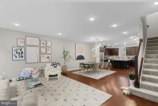 $4,500 | 418 Nottoway Walk, Alexandria, VA 22304