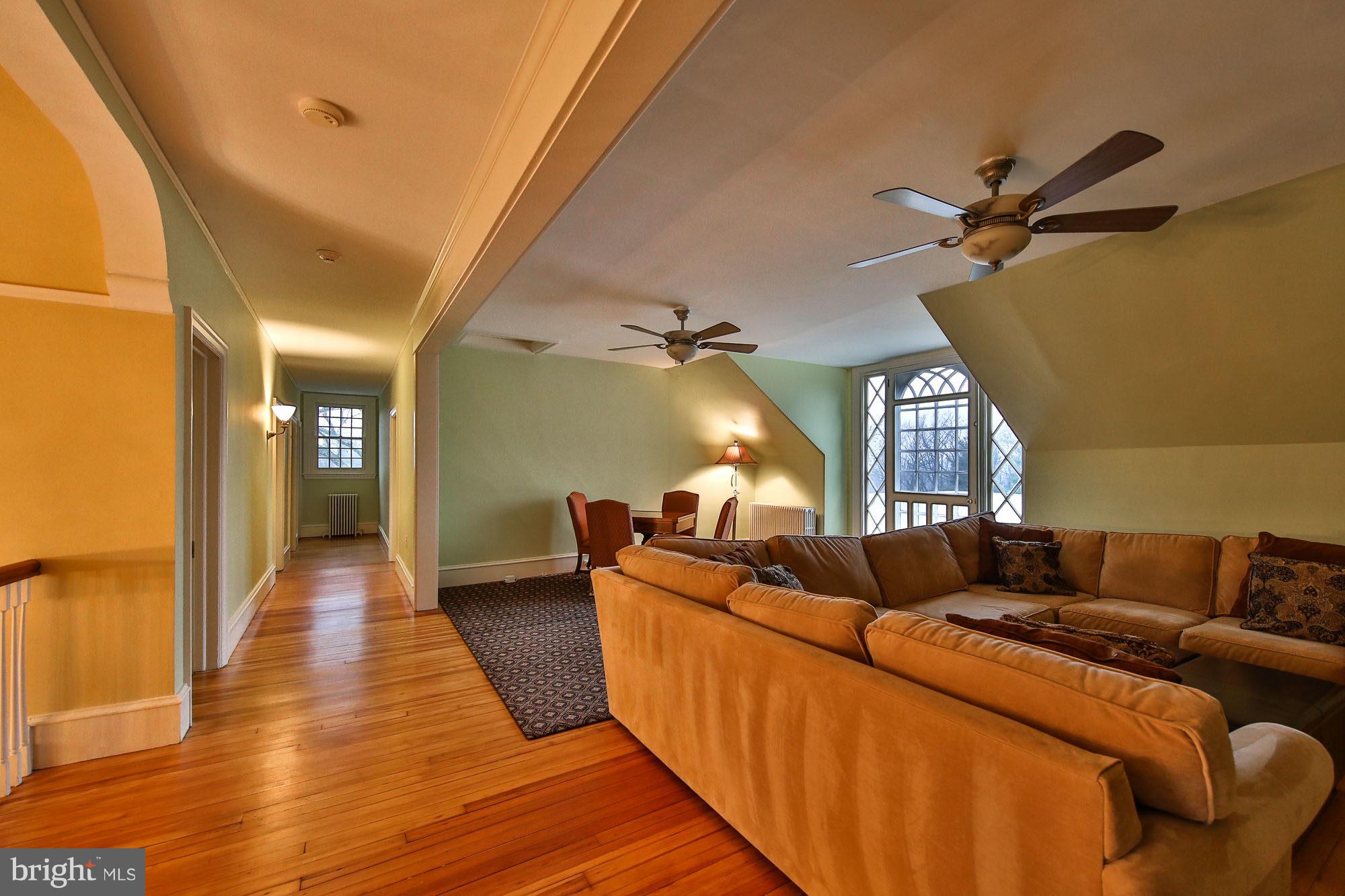 1855 Melmar Road Huntingdon Valley, PA 19006 - Photo 29 of 40 Gallery Image 29