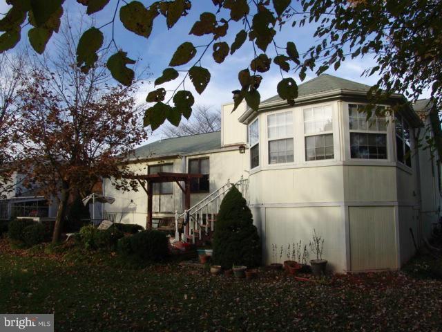14713 Braddock Road Centreville, VA 20120 - Photo 2 of 11 View