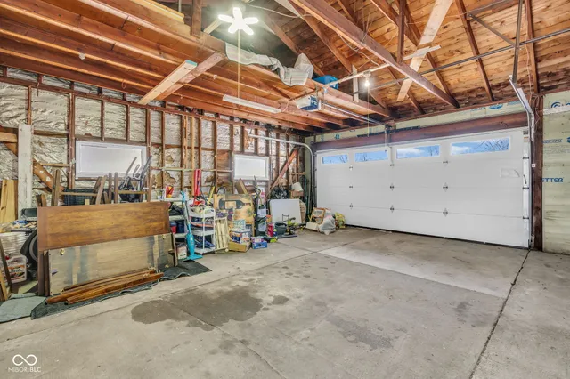 $179,900 | 705 Hanover Drive, Whiteland, IN 46184