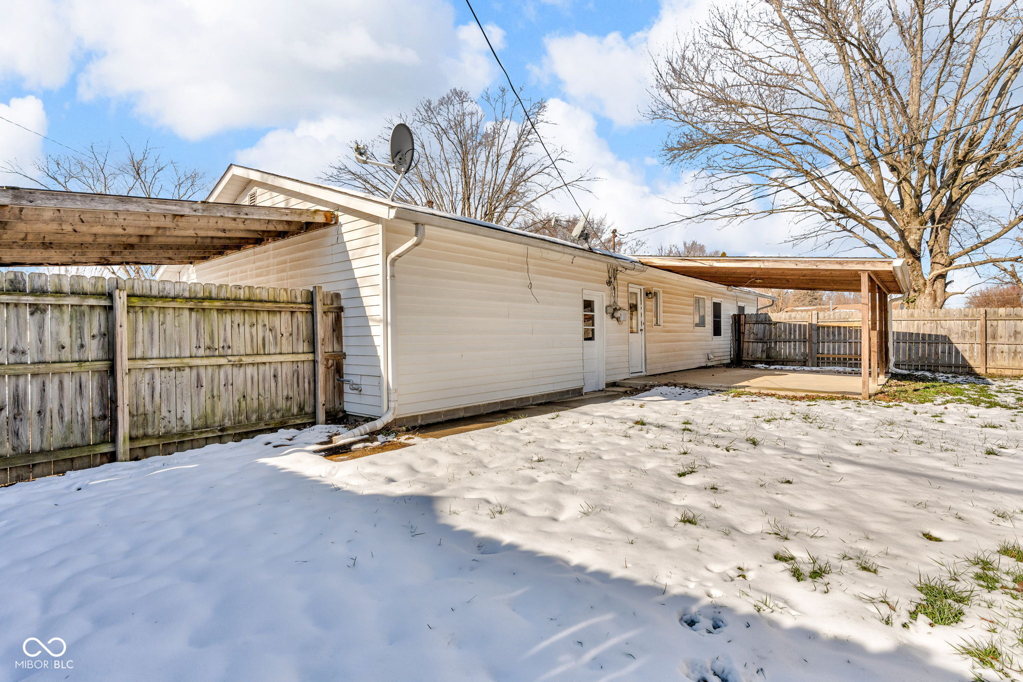 705 Hanover Drive Whiteland, IN 46184 - Photo 32 of 34