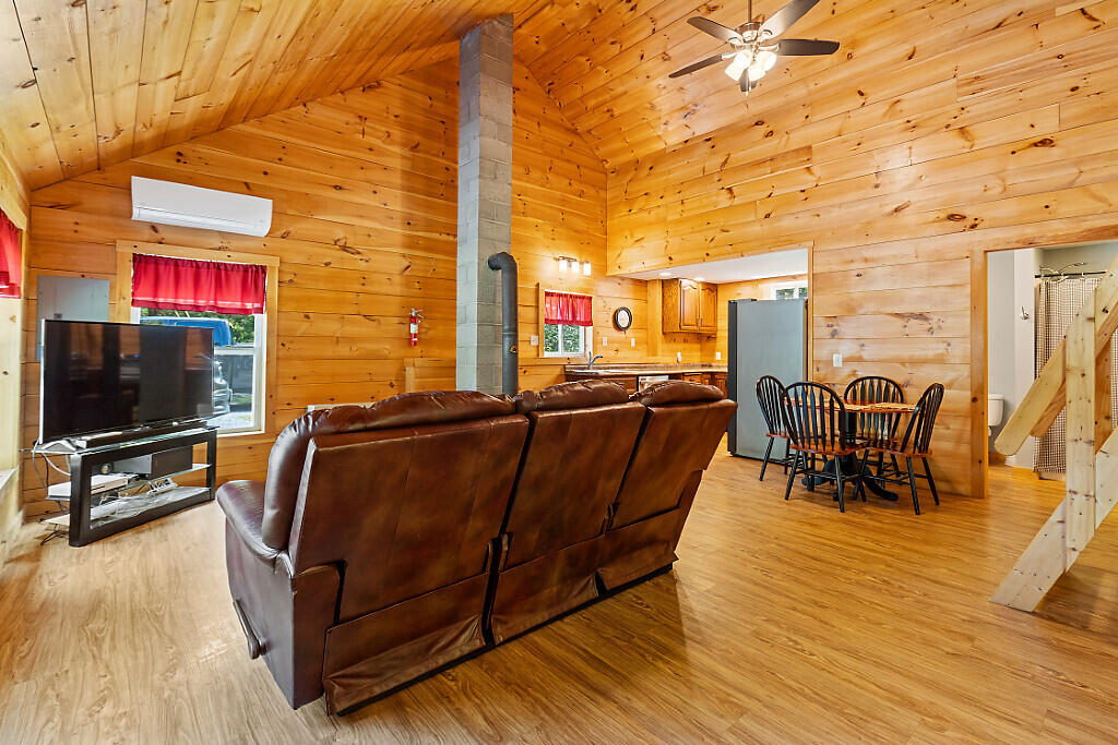 154 Nowell Road Winslow, ME 04901 - Photo 5 of 35 10_BP5A0318_DxO_mls