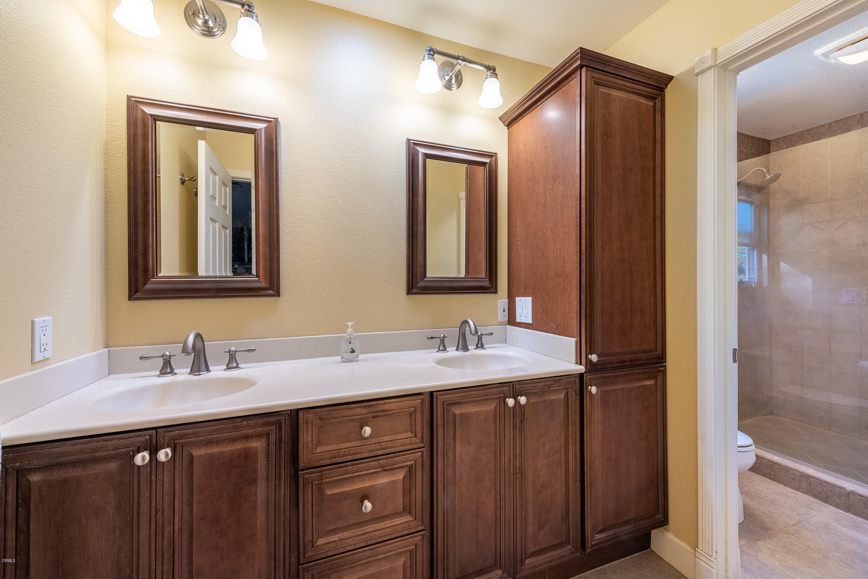 8525 Waters Road Moorpark, CA 93021 - Photo 5 of 44 8525 Waters Rd Moorpark-9