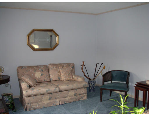 30 Tadmuck Road Westford, MA 01886 - Photo 6 of 8 Gallery Image 6