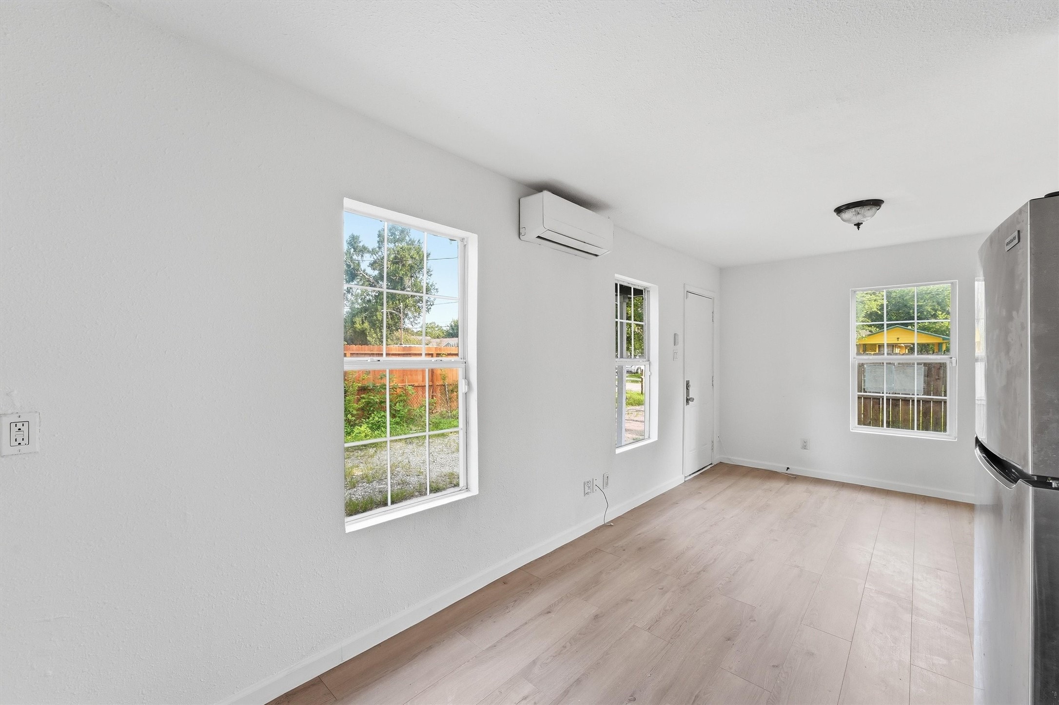 8030 Record Street, Unit A Houston, TX 77028 - Photo 14 of 30