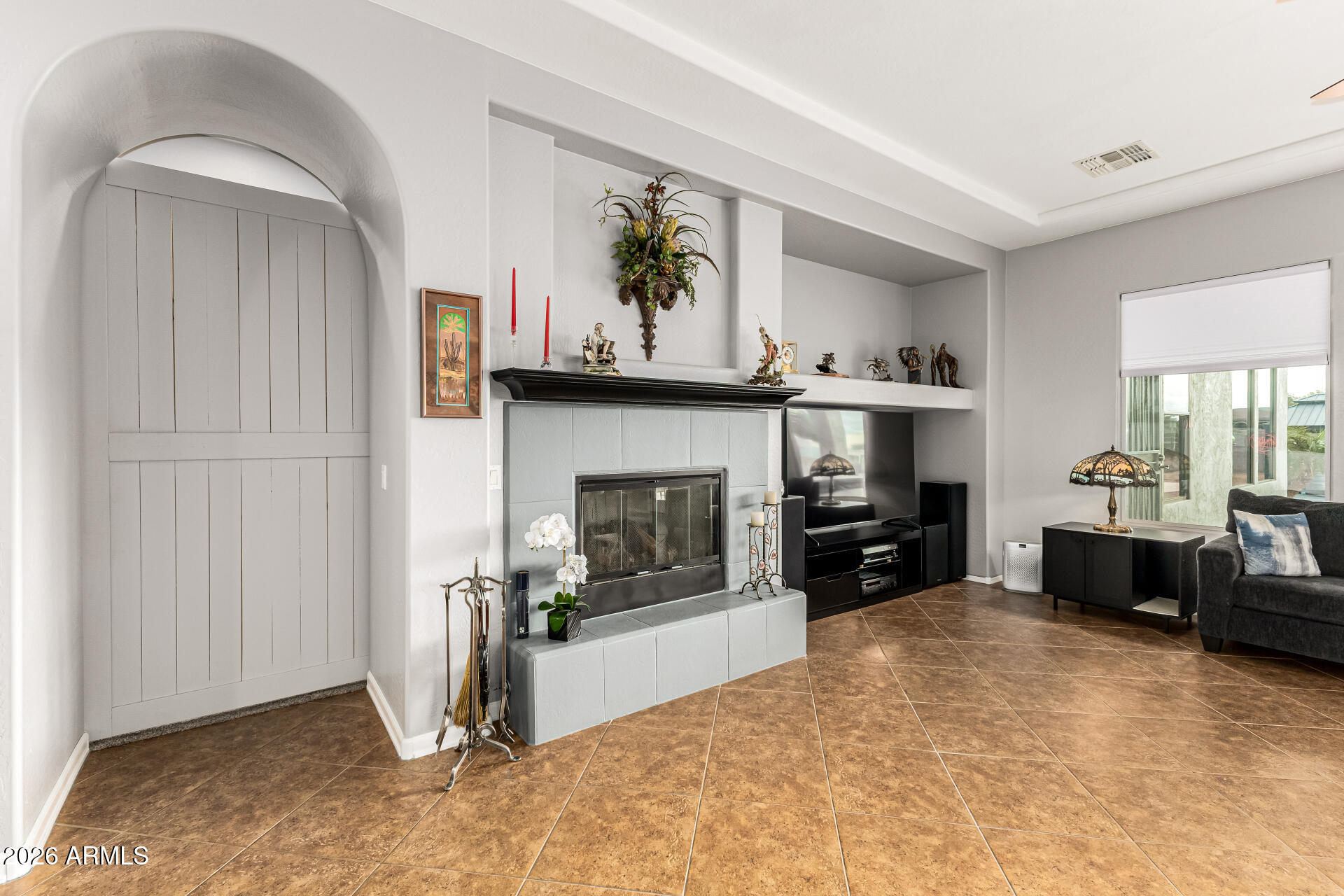 22909 West Sierra Ridge Way Wittmann, AZ 85361 - Photo 29 of 121 GREAT ROOM WITH BARN DOOR