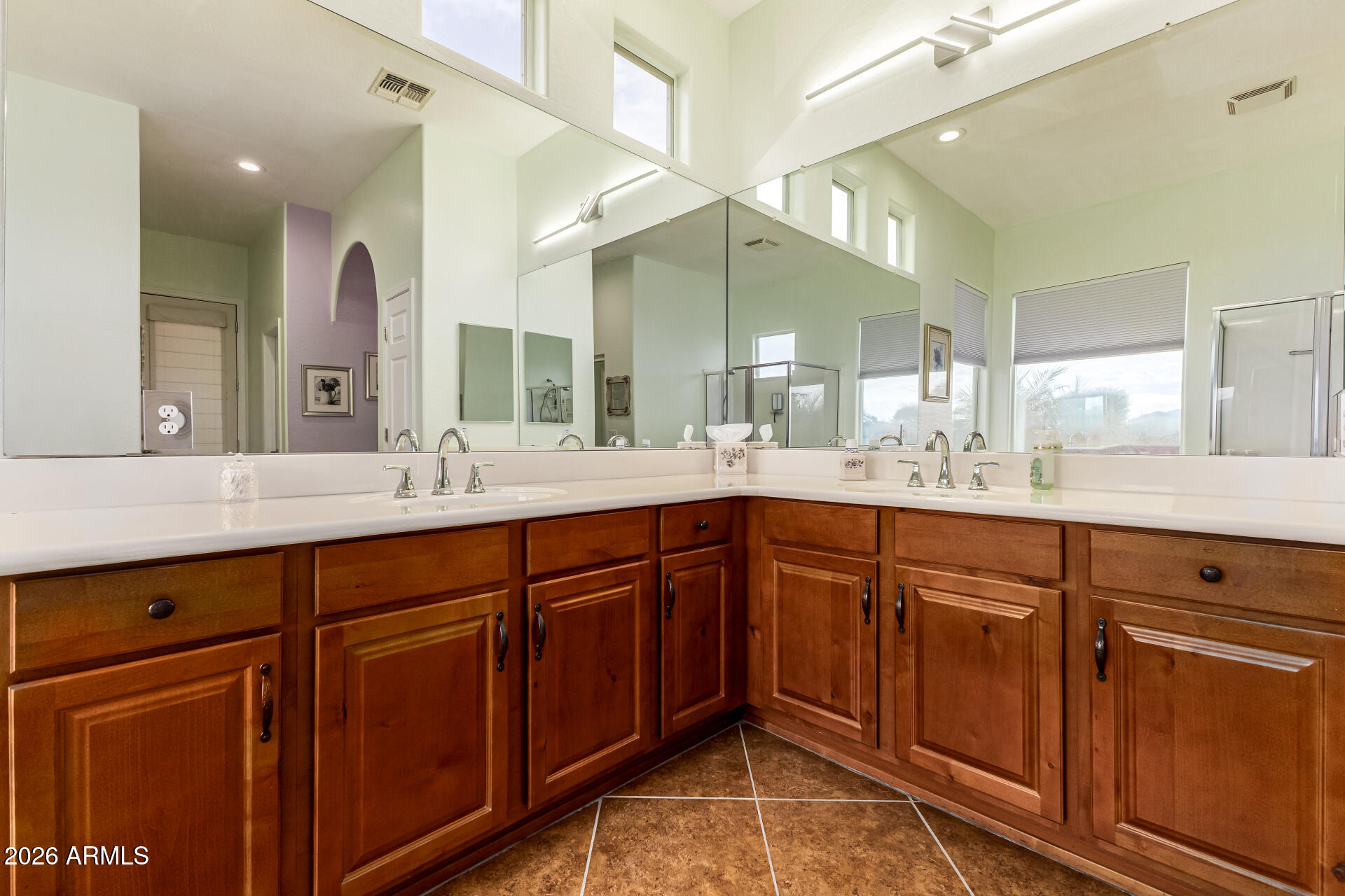 22909 West Sierra Ridge Way Wittmann, AZ 85361 - Photo 45 of 121 PRIMARY BATH