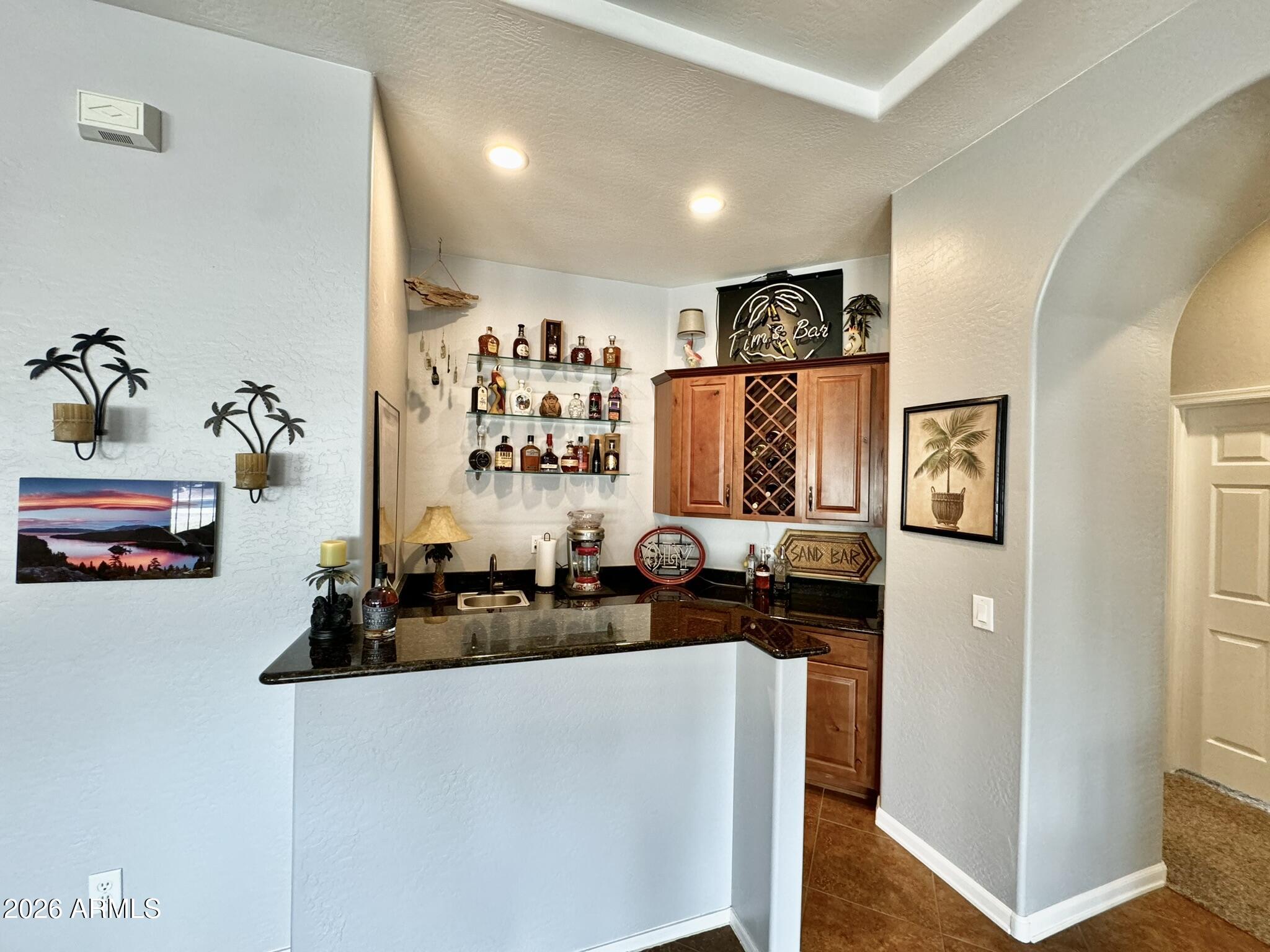 22909 West Sierra Ridge Way Wittmann, AZ 85361 - Photo 92 of 121 Wet Bar