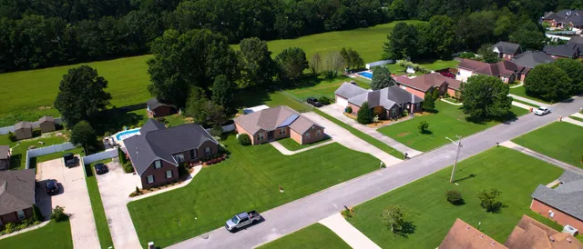 $344,900 | 121 Regalwood Drive, Manchester, TN 37355