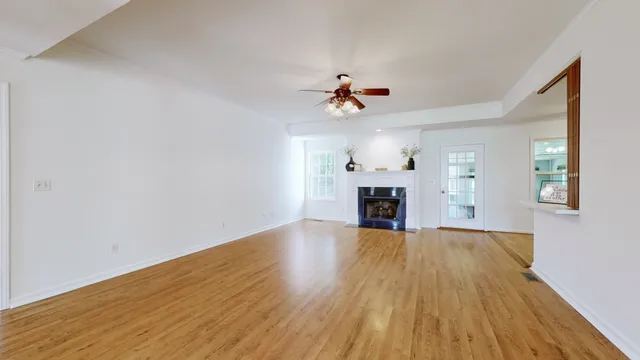 $344,900 | 121 Regalwood Drive, Manchester, TN 37355