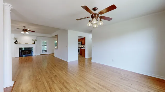 $344,900 | 121 Regalwood Drive, Manchester, TN 37355