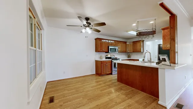 $344,900 | 121 Regalwood Drive, Manchester, TN 37355