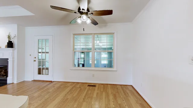 $344,900 | 121 Regalwood Drive, Manchester, TN 37355