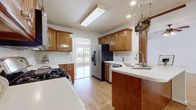 $344,900 | 121 Regalwood Drive, Manchester, TN 37355