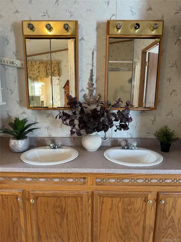 $399,000 | 326 Long Lane, Bloomingburg, NY 12721