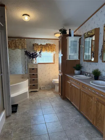 $399,000 | 326 Long Lane, Bloomingburg, NY 12721