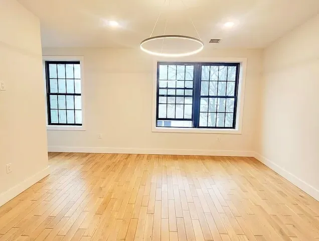 $4,490 | 131 Hopkins Avenue, Unit B2, Jersey City, NJ 07306