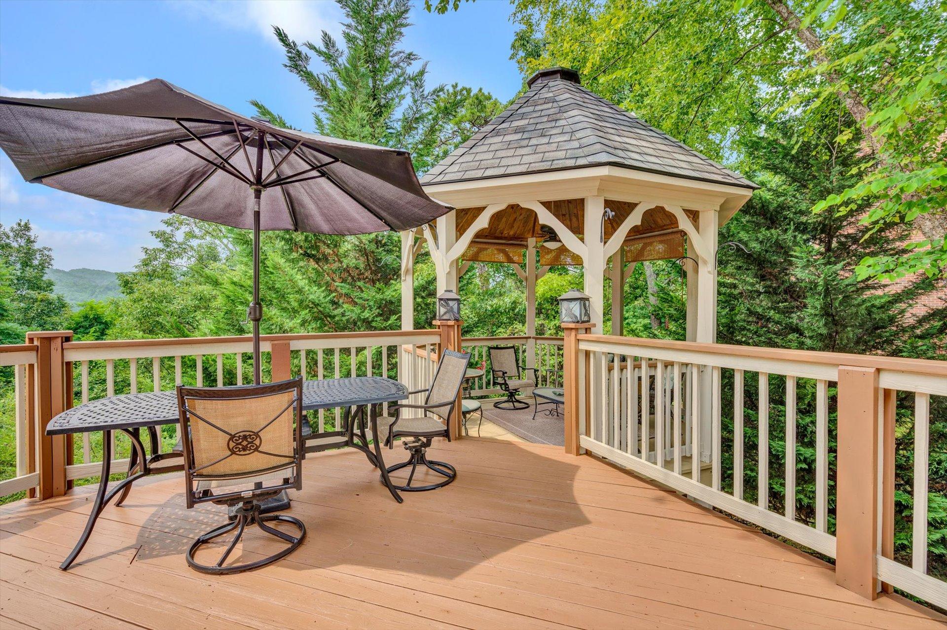 5300 Fox Ridge Road Southwest Roanoke, VA 24018 - Photo 33 of 81 30-SHOWS GREAT-55