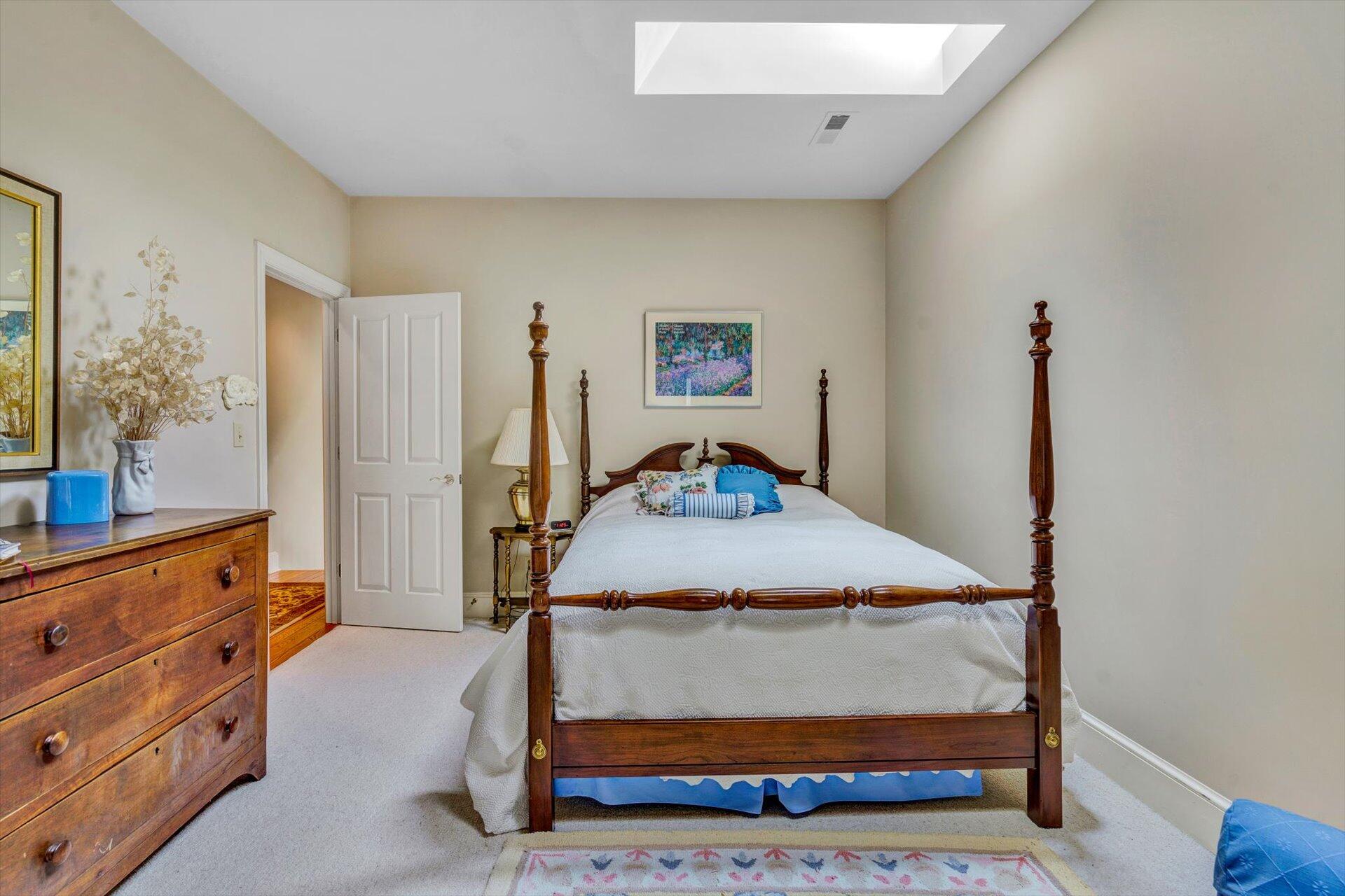 5300 Fox Ridge Road Southwest Roanoke, VA 24018 - Photo 50 of 81 49-SHOWS GREAT-8