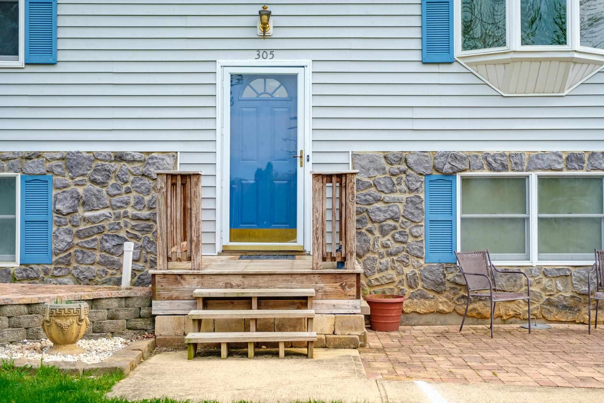 305 Ox Road Waynesboro, VA 22980 - Photo 5 of 28 a front view of a house with a window