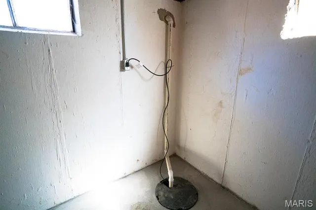 $145,000 | 11005 Florence Avenue, St. Ann, MO 63074